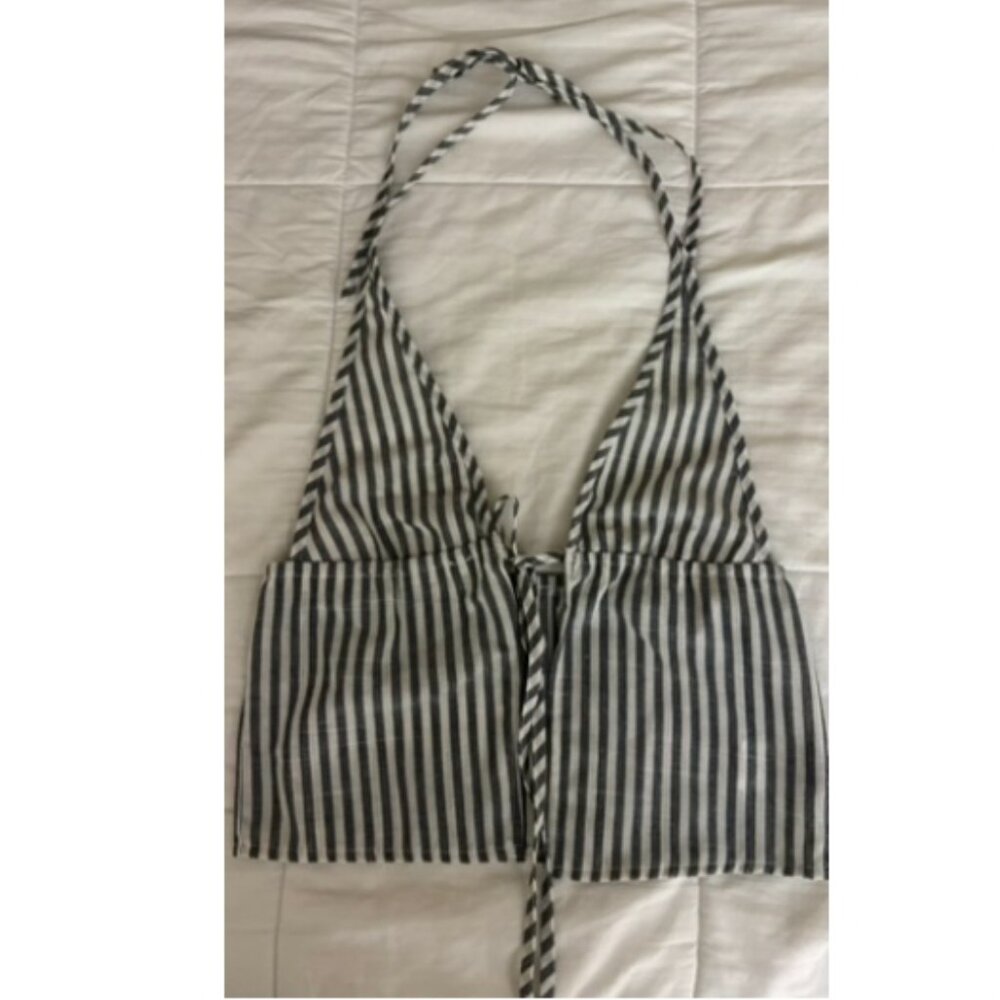 Tie Front, Open Back Going Out Top
